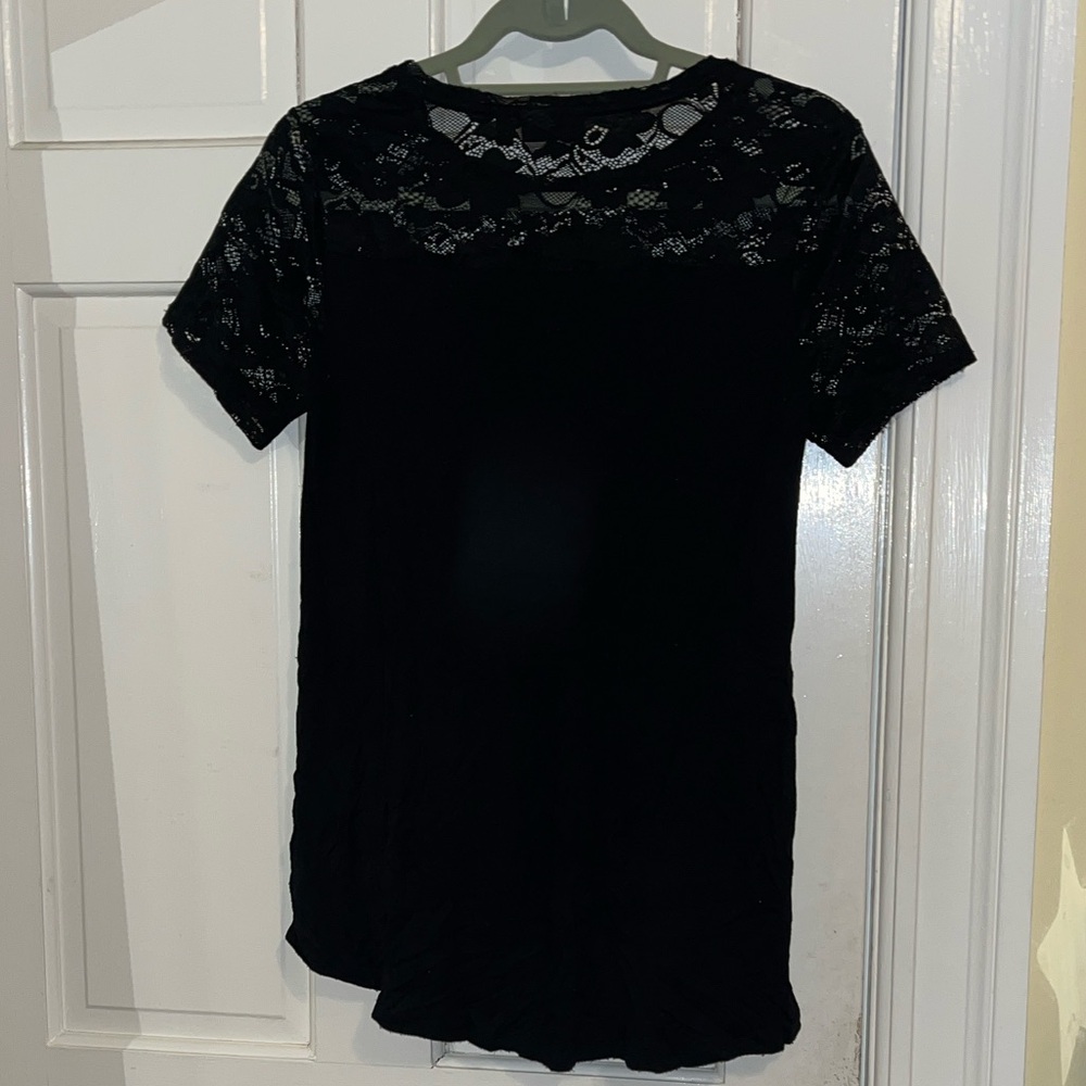 Apt. 9 Black Lace Yoke Short Sleeve Top Size Small - Picture 6 of 9